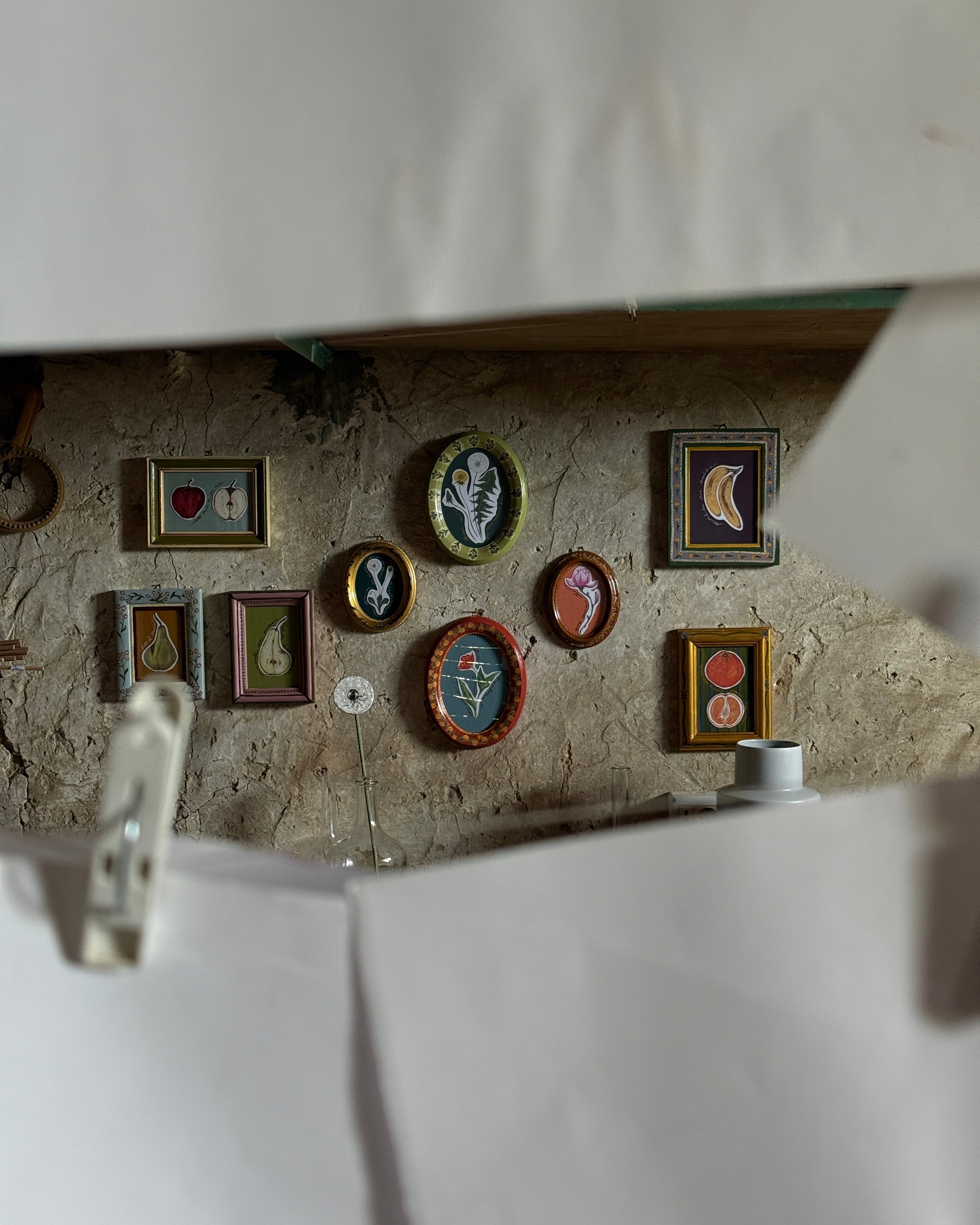 Souvenir in cornice